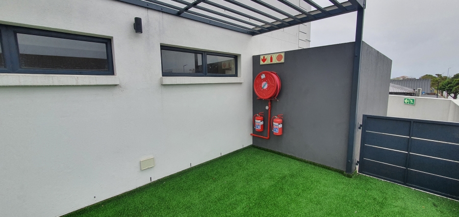 2 Bedroom Property for Sale in Bodorp Western Cape